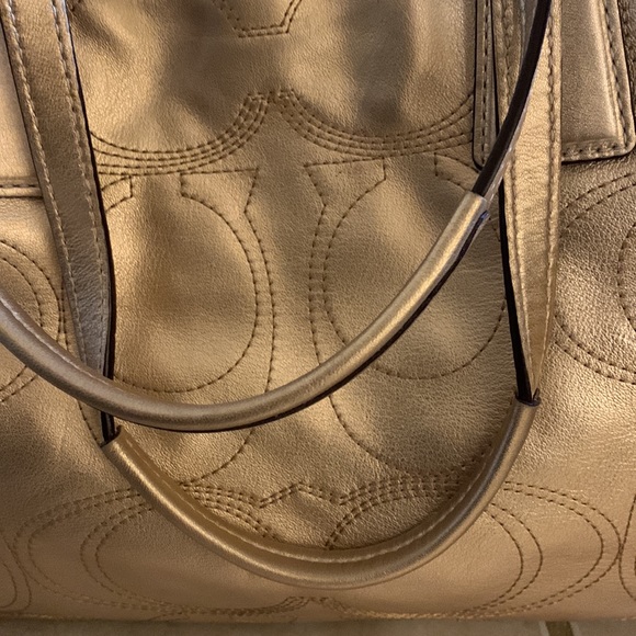 Coach Authentic Metalic Gold Bag - Picture 11 of 11